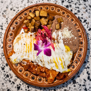 Chilaquiles Rojos