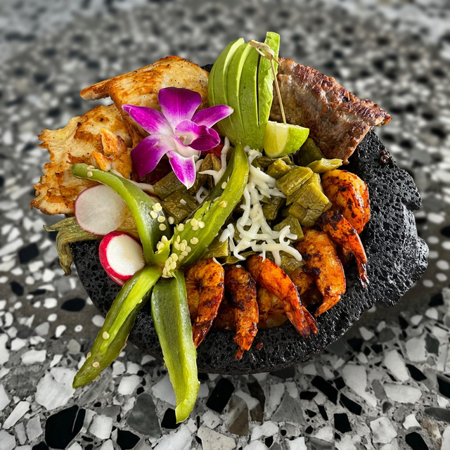 Molcajete de Cielo, Mar y Tierra.